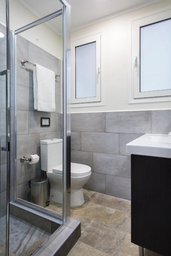 Athena'S Hideaway- Fully Renovated- Absolute Best Location 외부 사진
