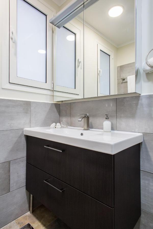 Athena'S Hideaway- Fully Renovated- Absolute Best Location 외부 사진
