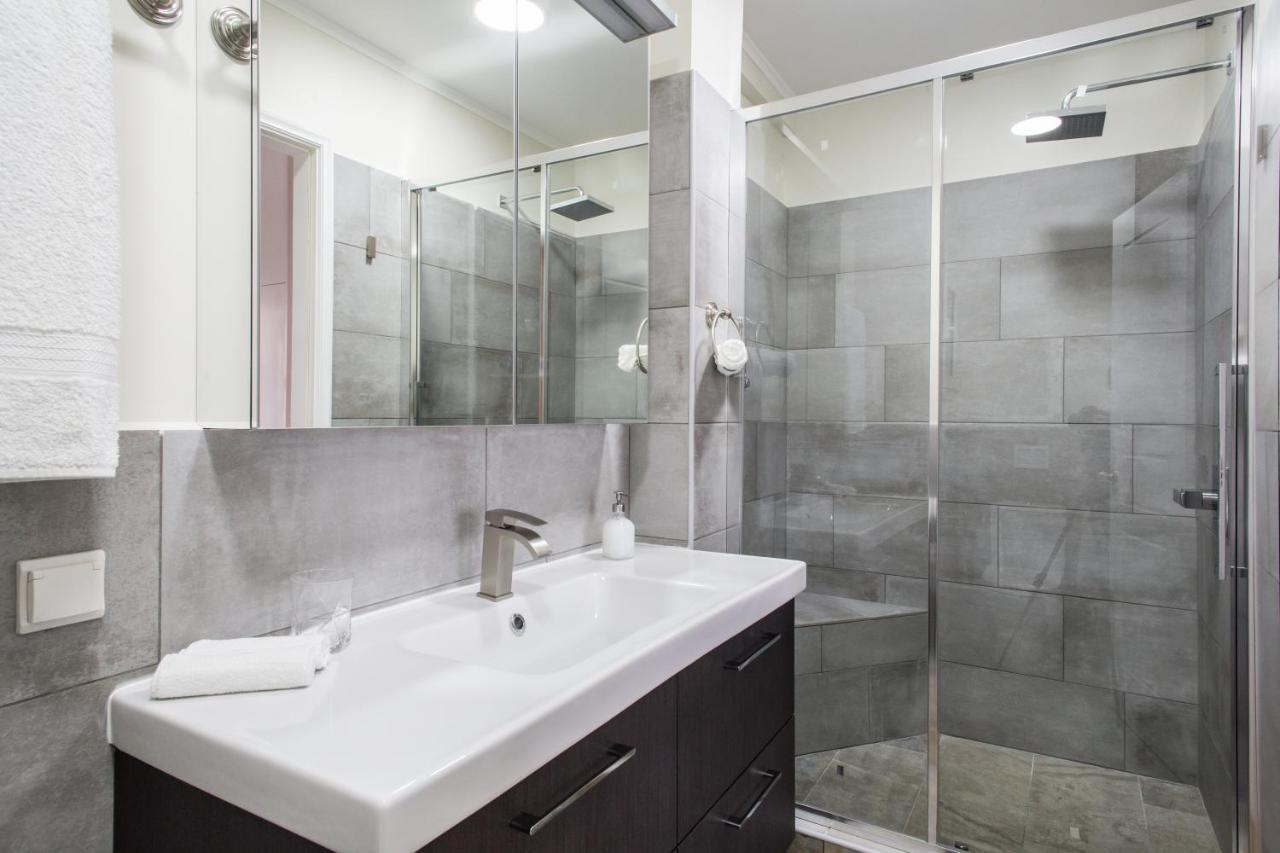 Athena'S Hideaway- Fully Renovated- Absolute Best Location 외부 사진
